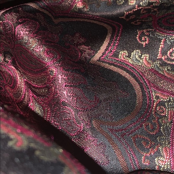 Meet your Posher, Karen - Picture 1 of 1